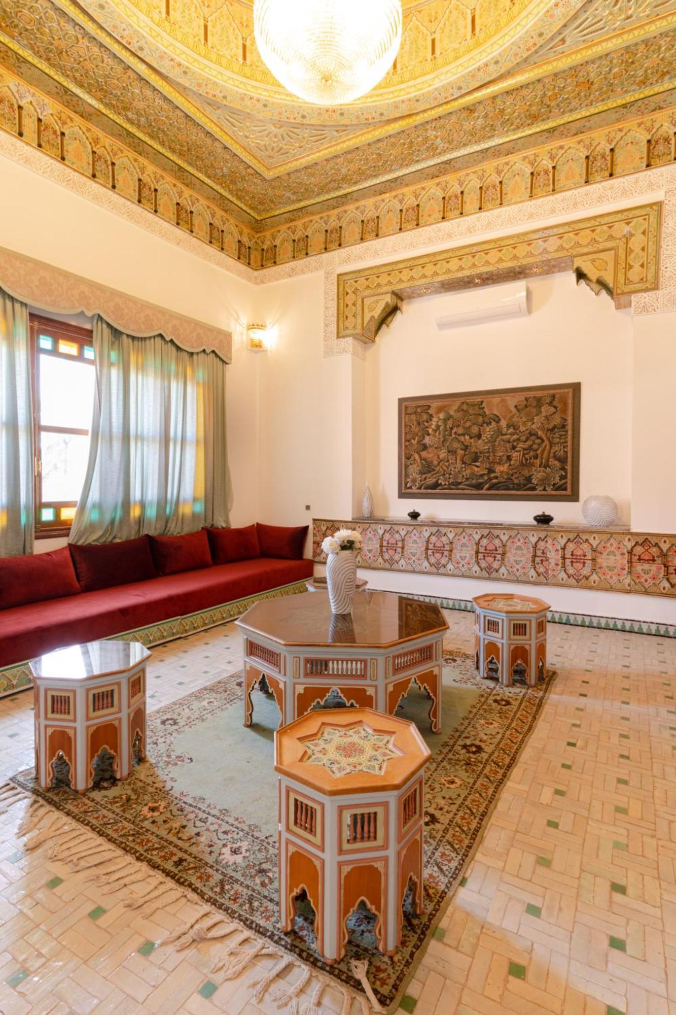 Nomadz Palace Touggana Exterior foto